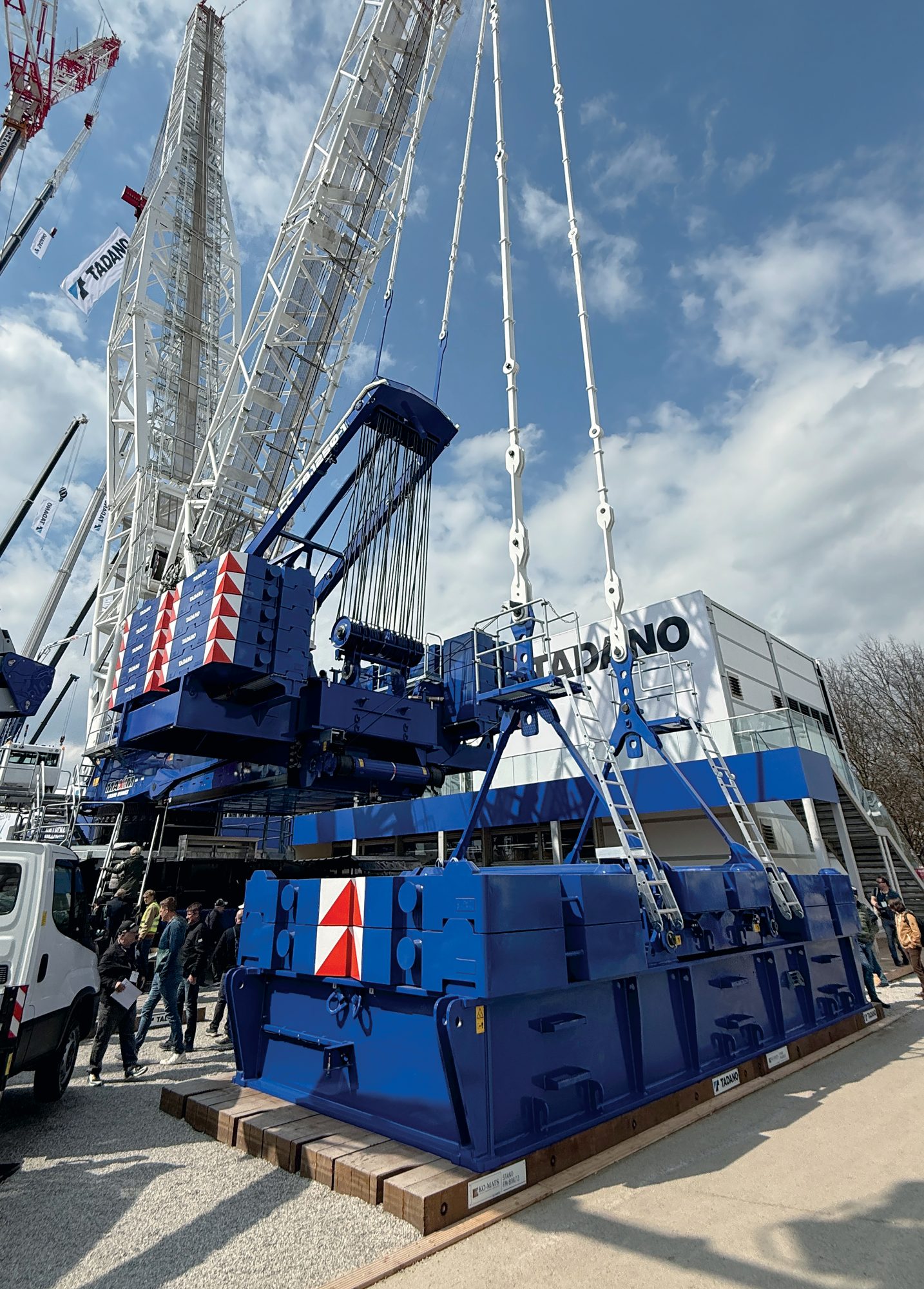 A Tadano crane getting ready to lift materials